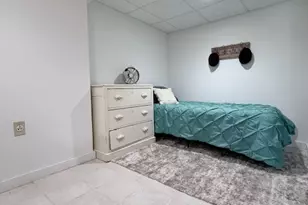 377 Piute Ln, Stratford, CT 06614 - Photo 21