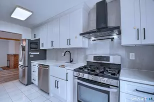 32 Farmington Chase Crescent, Farmington, CT 06032 - Photo 19
