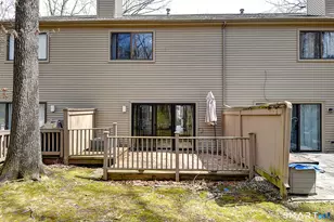 32 Farmington Chase Crescent, Farmington, CT 06032 - Photo 37