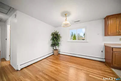 10 Nevins Avenue, Enfield, CT 06082 - Photo 5