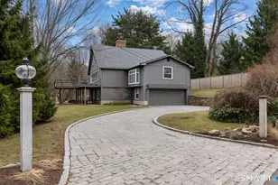 34 Squaw Brook Rd, Branford, CT 06405 - Photo 1