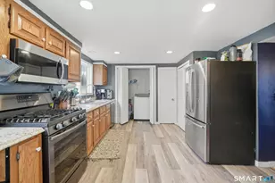 17 Spruce St, Vernon, CT 06066 - Photo 5