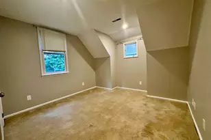 918 Quinnipiac Ave, New Haven, CT 06513 - Photo 9