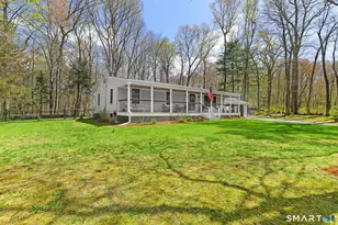 208 wildflower Ln, Fairfield, CT 06824 - Photo 35