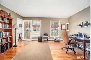 10 Ironwood Dr, Newtown, CT 06482 - Photo 19
