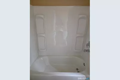 19 Goff Street, Meriden, CT 06451 - Photo 7