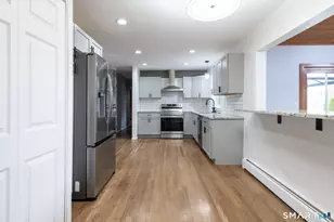 25 Lynn Ave, Plymouth, CT 06786 - Photo 3