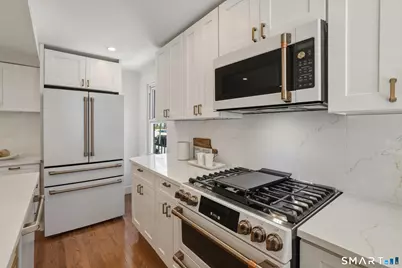 216 Saint John Street, New Haven, CT 06511 - Photo 19