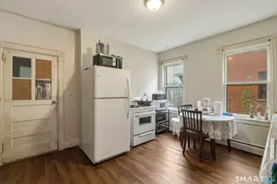 62-64 Edgewood St, Hartford, CT 06112 - Photo 19