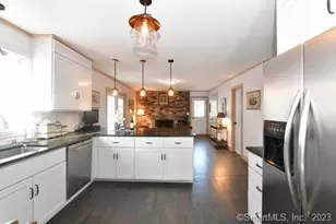23 Painter Hill Rd, Roxbury, CT 06783 - Photo 11