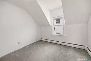 48 Lindsley St, Waterbury, CT 06708 - Photo 33