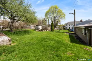 48 Lindsley St, Waterbury, CT 06708 - Photo 37