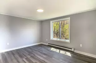 466 Waterville St, Waterbury, CT 06710 - Photo 7
