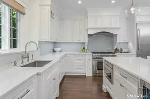 44 Maple St, Darien, CT 06820 - Photo 9