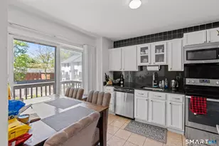 193 Abbotsford Ave, West Hartford, CT 06110 - Photo 7