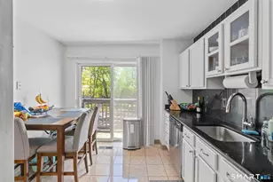 193 Abbotsford Ave, West Hartford, CT 06110 - Photo 9
