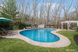28 Rodeo Dr, Monroe, CT 06468 - Photo 3