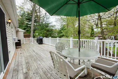 19 Debbie Lane, Enfield, CT 06082 - Photo 23