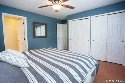 19 Debbie Lane, Enfield, CT 06082 - Photo 11