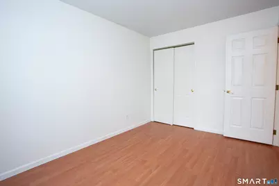 19 Debbie Lane, Enfield, CT 06082 - Photo 17