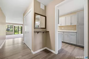 21 Mountain Laurel Ct, Cromwell, CT 06416 - Photo 7