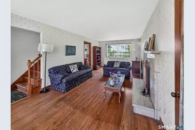 41 Gail Drive, North Haven, CT 06473 - Photo 3