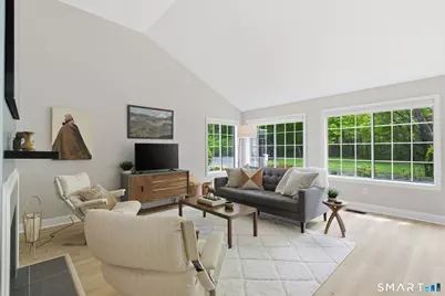 32 Southbridge Court, Simsbury, CT 06070 - Photo 9