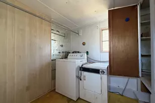 14 Mountainview Rd, East Hampton, CT 06424 - Photo 17