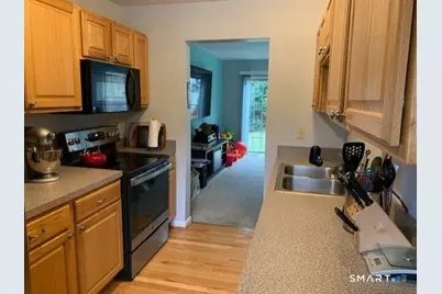 19 Hawthorne Drive #188, New London, CT 06320 - Photo 7