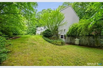 31 Grant Drive, Avon, CT 06001 - Photo 37
