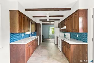 85 E Litchfield Rd, Litchfield, CT 06759 - Photo 5