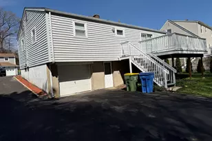 84 Townsend Ave, Waterbury, CT 06705 - Photo 17
