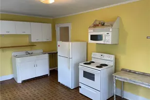 33 W Main St, Sharon, CT 06069 - Photo 7