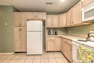 67 Red Cedar Cir, Orange, CT 06477 - Photo 23