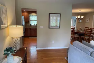 66 Natalie Rd, Trumbull, CT 06611 - Photo 3