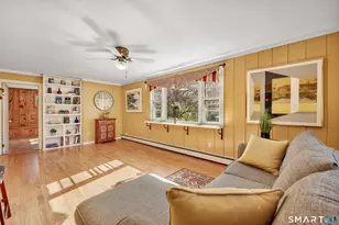 960 Peck Ln, Cheshire, CT 06410 - Photo 7