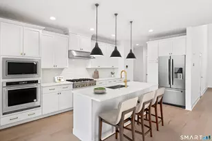 2 Elmwood Ct, Brookfield, CT 06804 - Photo 5