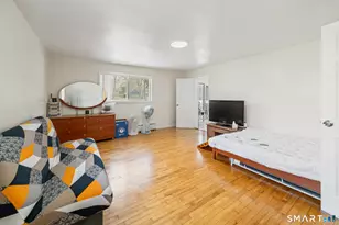 2776 E Main St, Bridgeport, CT 06610 - Photo 9