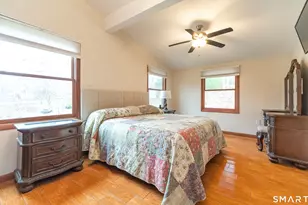 194 W Main St, East Lyme, CT 06357 - Photo 19