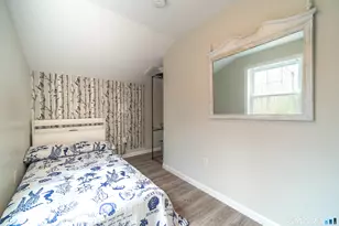 194 W Main St, East Lyme, CT 06357 - Photo 37