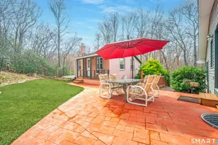 194 W Main St, East Lyme, CT 06357 - Photo 5