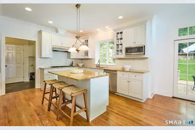21 Dover Road, Westport, CT 06880 - Photo 13