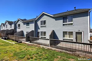 1423 Quinnipiac Ave, New Haven, CT 06513 - Photo 25