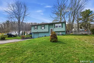 22 Spring View Ln, Windham, CT 06226 - Photo 3
