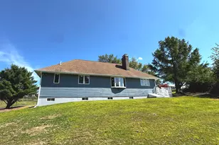 4 Bayview Cir, Watertown, CT 06795 - Photo 5