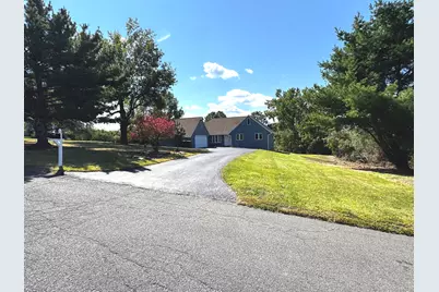 4 Bayview Circle, Watertown, CT 06795 - Photo 3