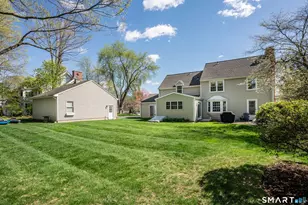 261 Mountain Rd, West Hartford, CT 06107 - Photo 37