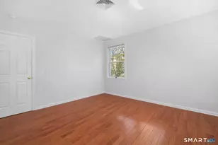 21 West Division St, Greenwich, CT 06830 - Photo 15