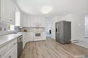 14 Deer Park Rd, Bristol, CT 06010 - Photo 11