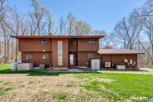 129 Sawmill Brook Ln, Mansfield, CT 06250 - Photo 5